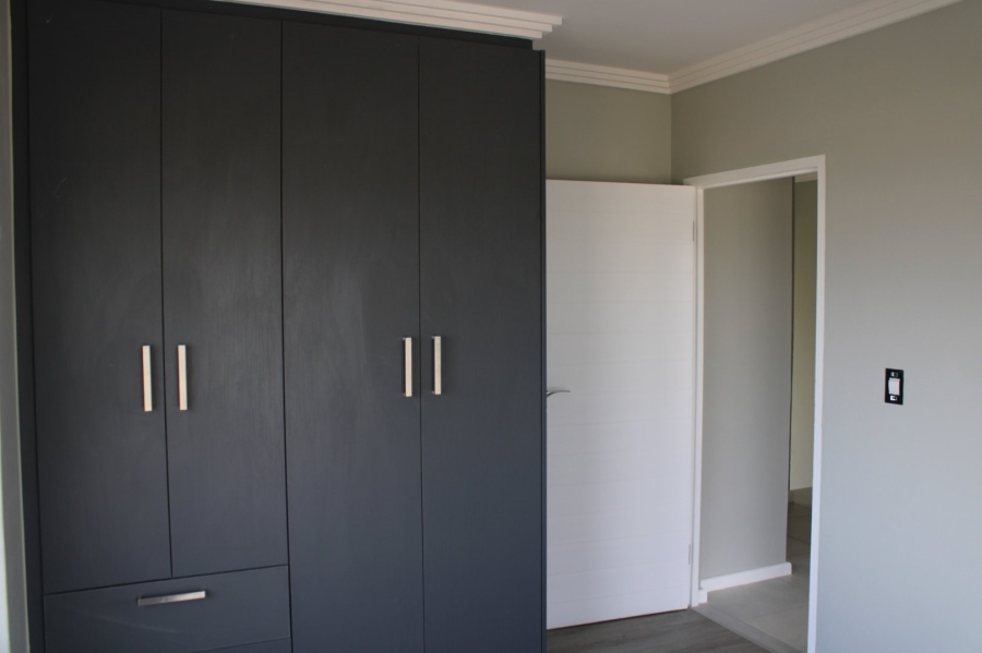 4 Bedroom Property for Sale in Kidds Beach Eastern Cape